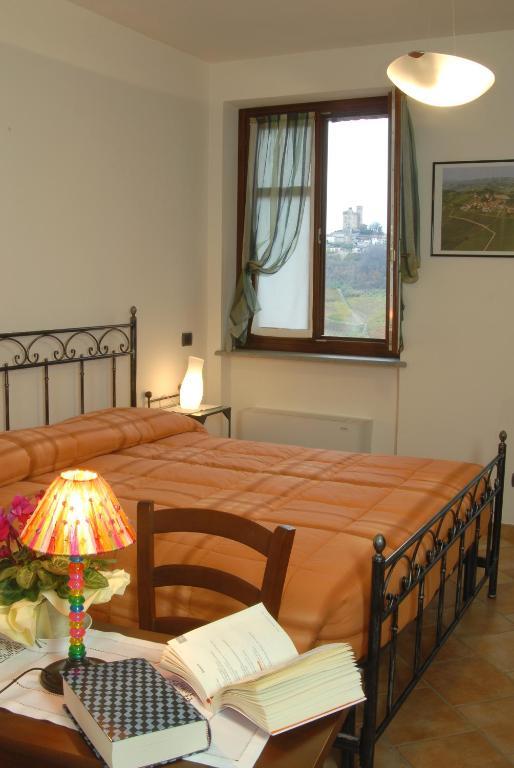 Agriturismo I Grappoli Serralunga d'Alba Εξωτερικό φωτογραφία