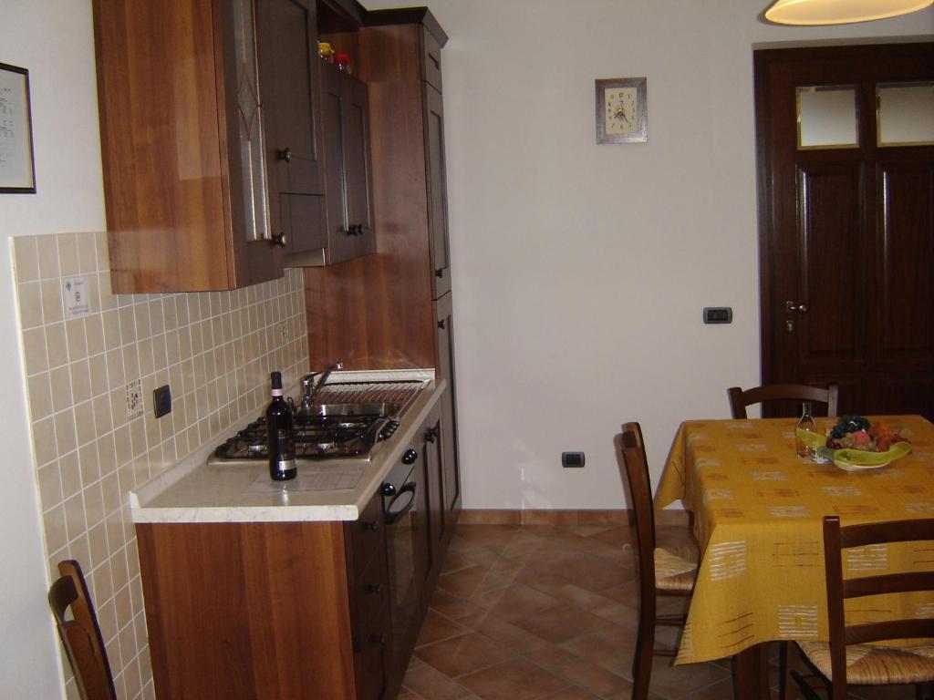 Agriturismo I Grappoli Serralunga d'Alba Δωμάτιο φωτογραφία