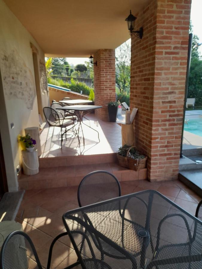 Agriturismo I Grappoli Serralunga d'Alba Εξωτερικό φωτογραφία
