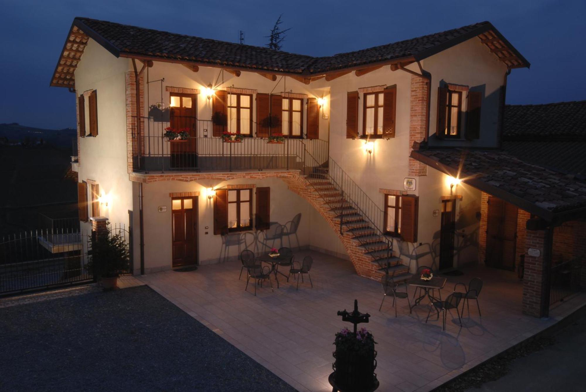 Agriturismo I Grappoli Serralunga d'Alba Εξωτερικό φωτογραφία